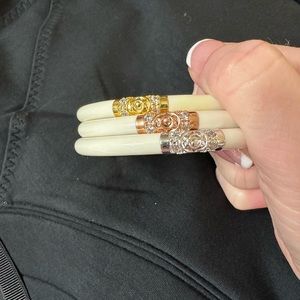 Budha Girl ivory bracelet set